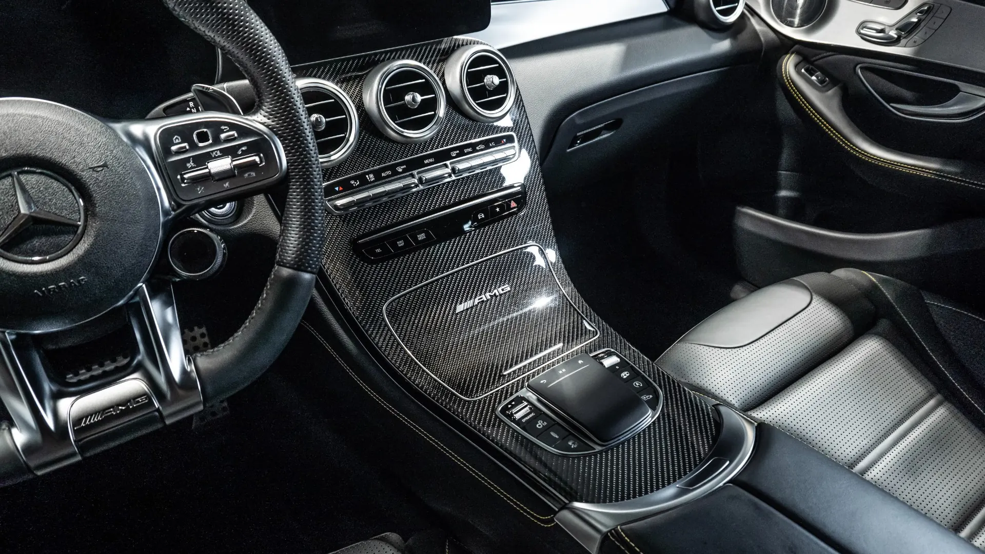 Mercedes-Benz GLC — photo 27