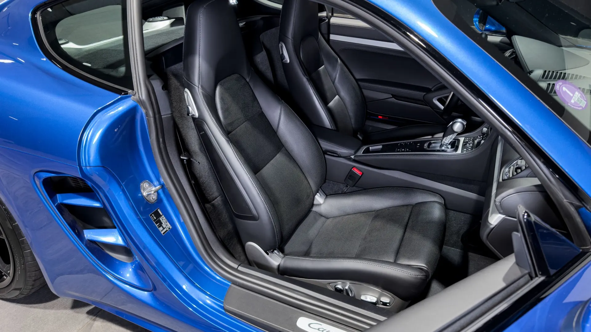 Porsche 718 — photo 22