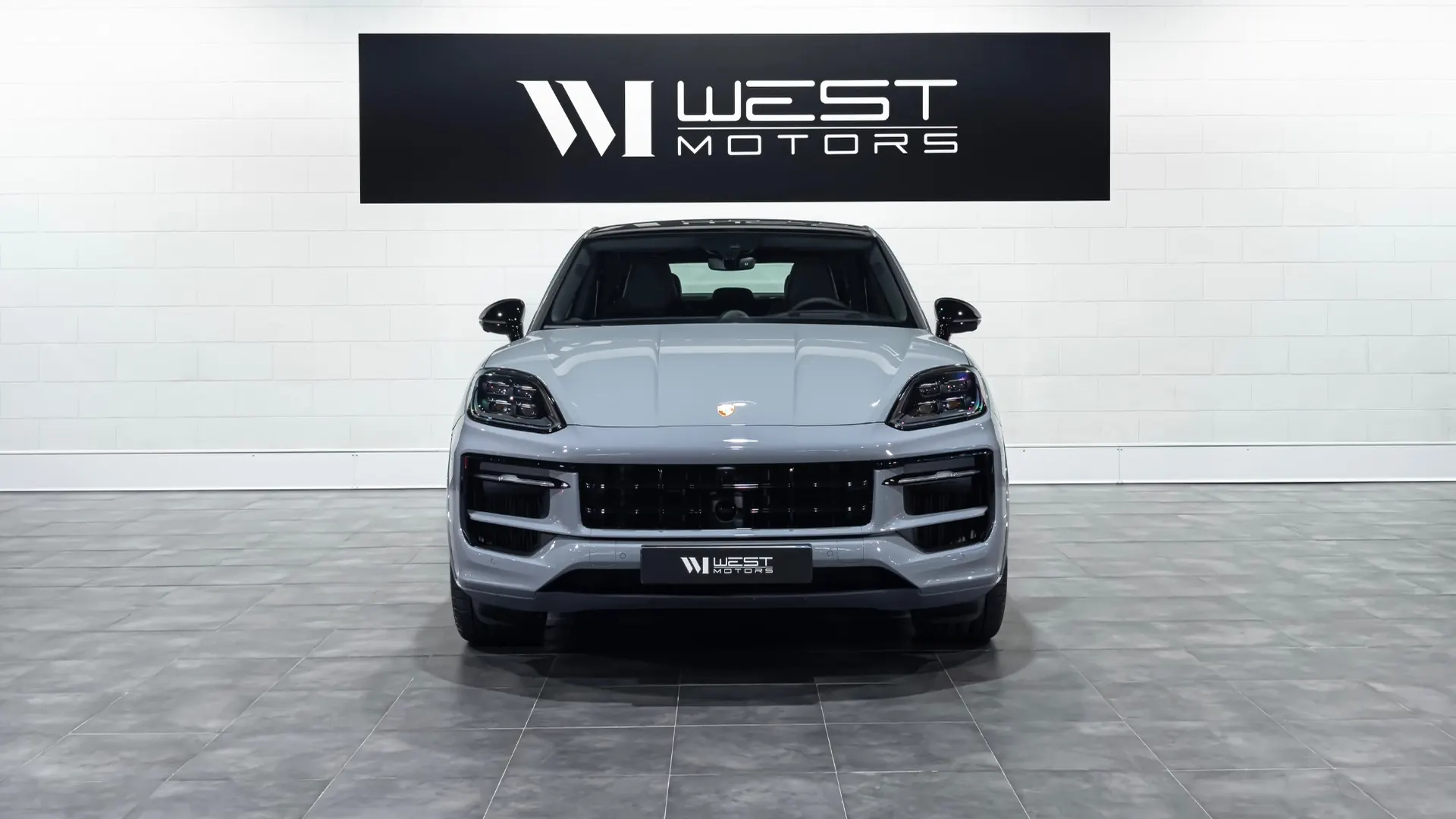 Porsche Cayenne — photo 2