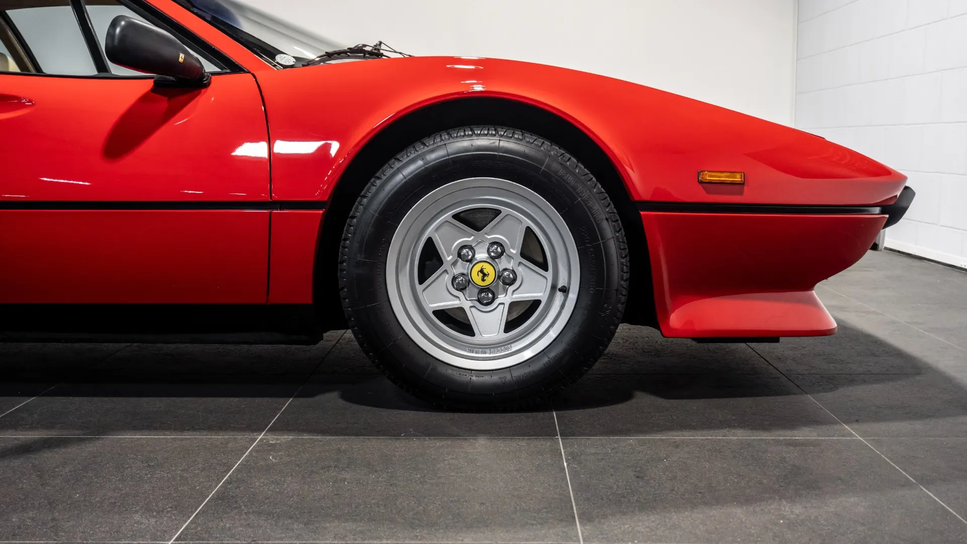 Ferrari 208 — photo 7