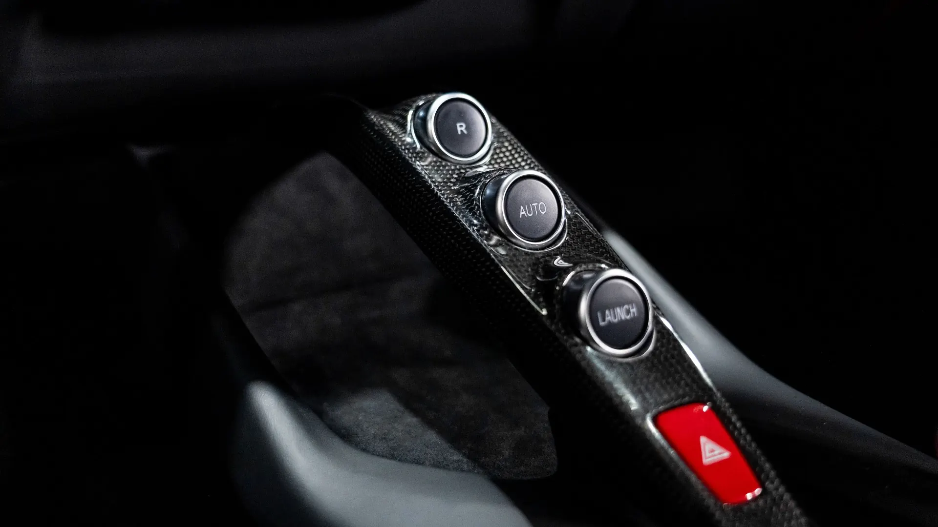 Ferrari 812 — photo 28
