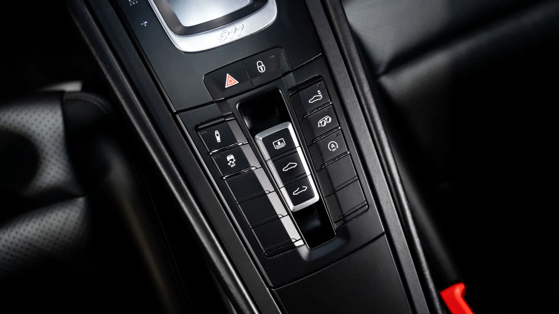 Porsche 911 — photo 22