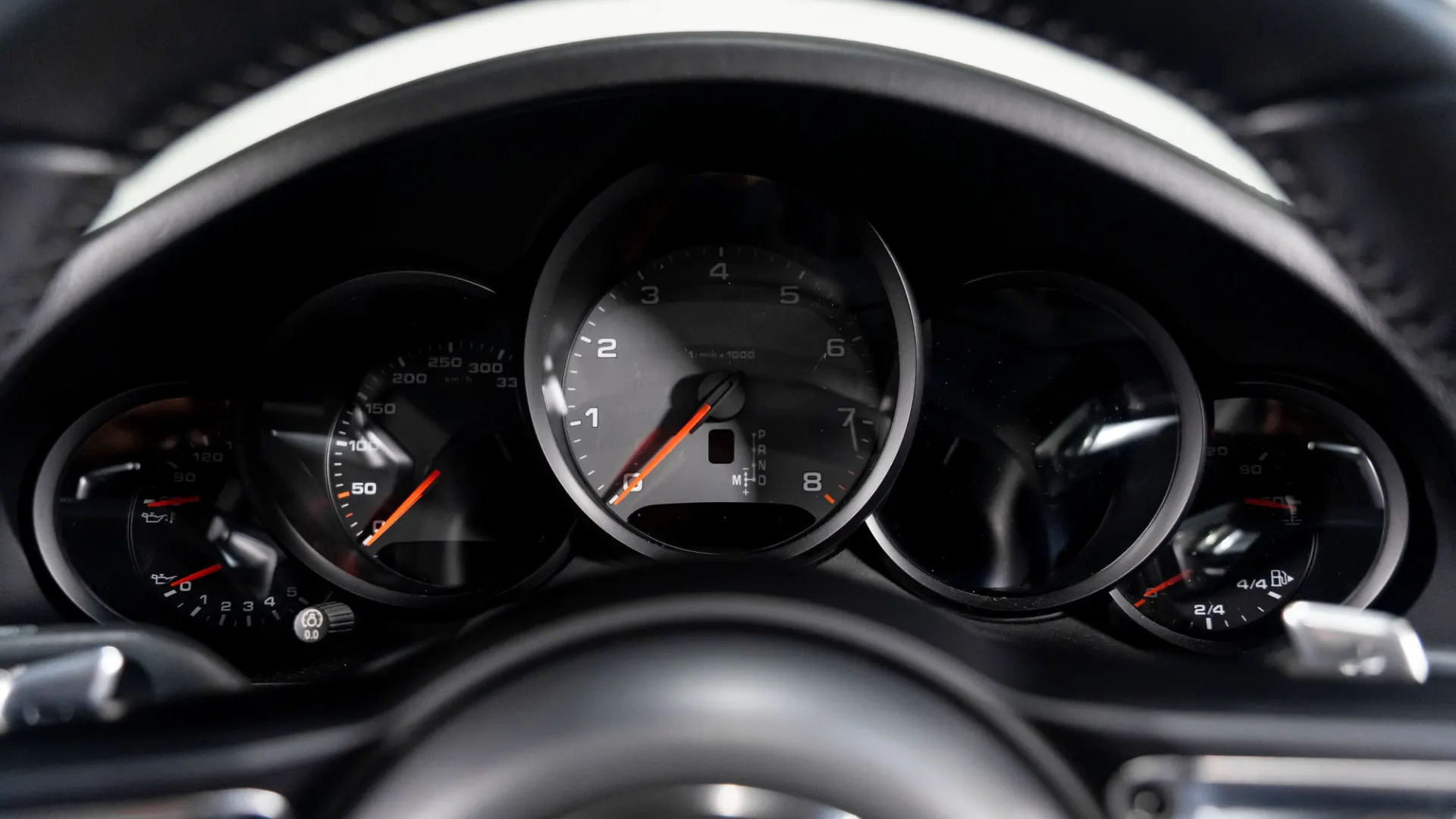 Porsche 911 — photo 16