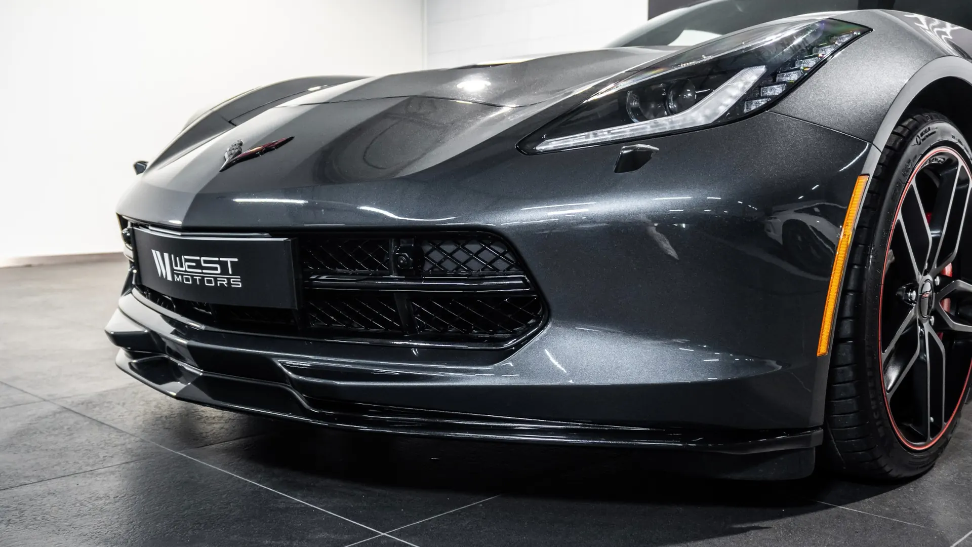 Chevrolet Corvette — photo 10