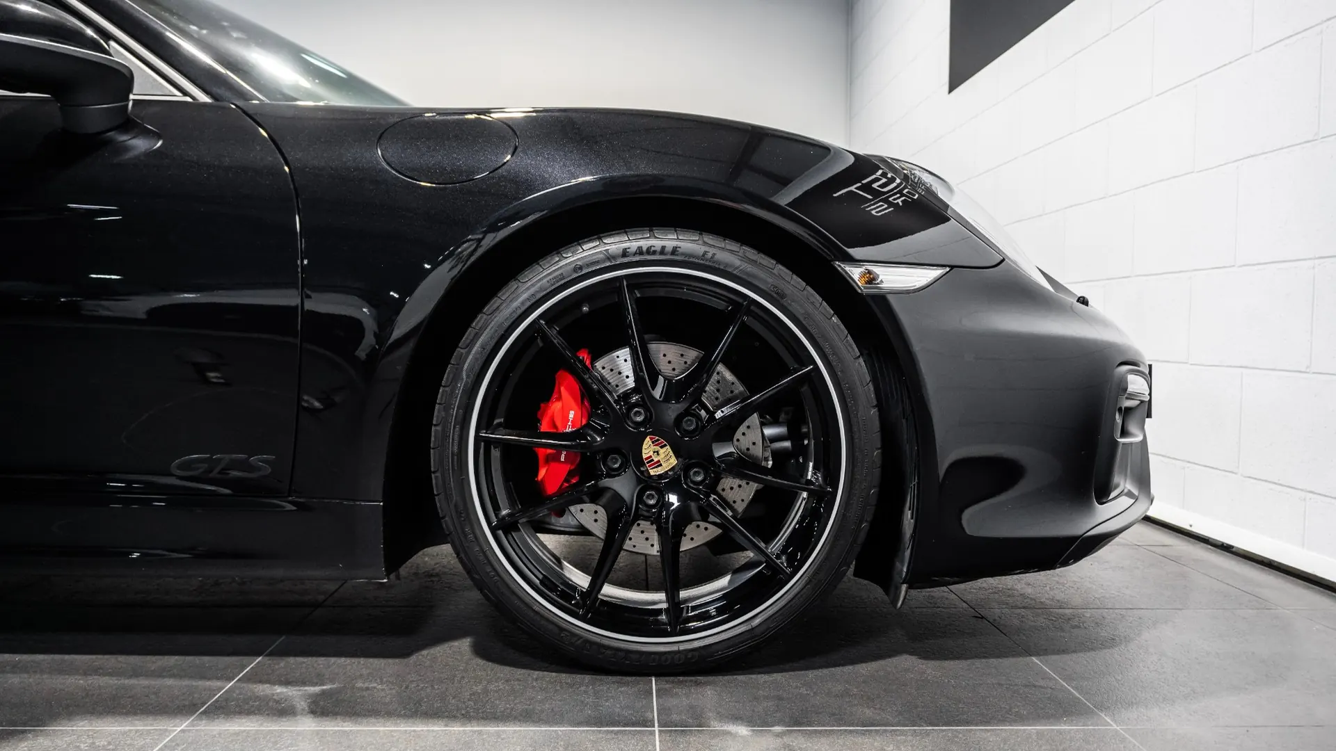 Porsche Boxster — photo 8