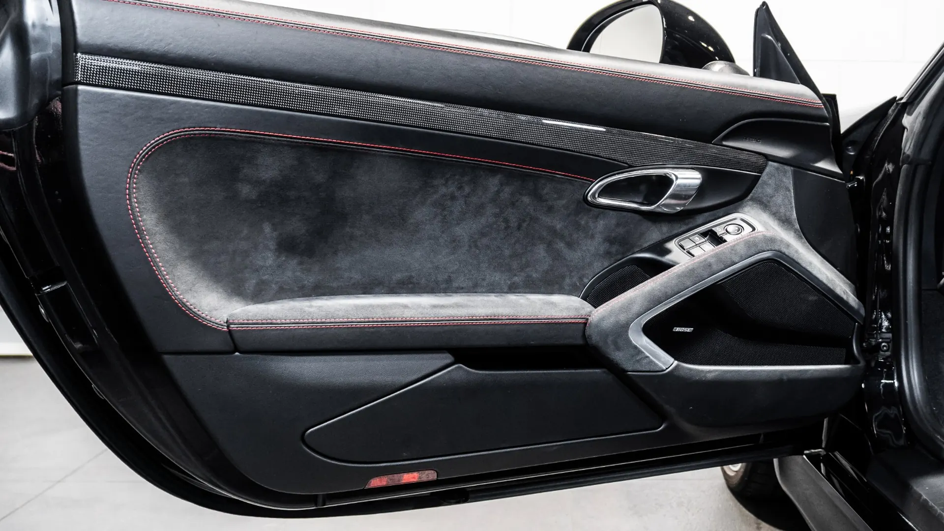 Porsche Boxster — photo 9