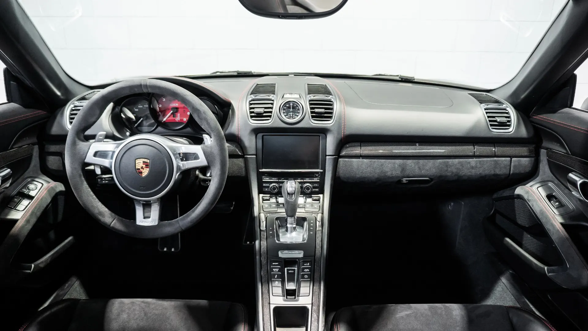 Porsche Boxster — photo 18