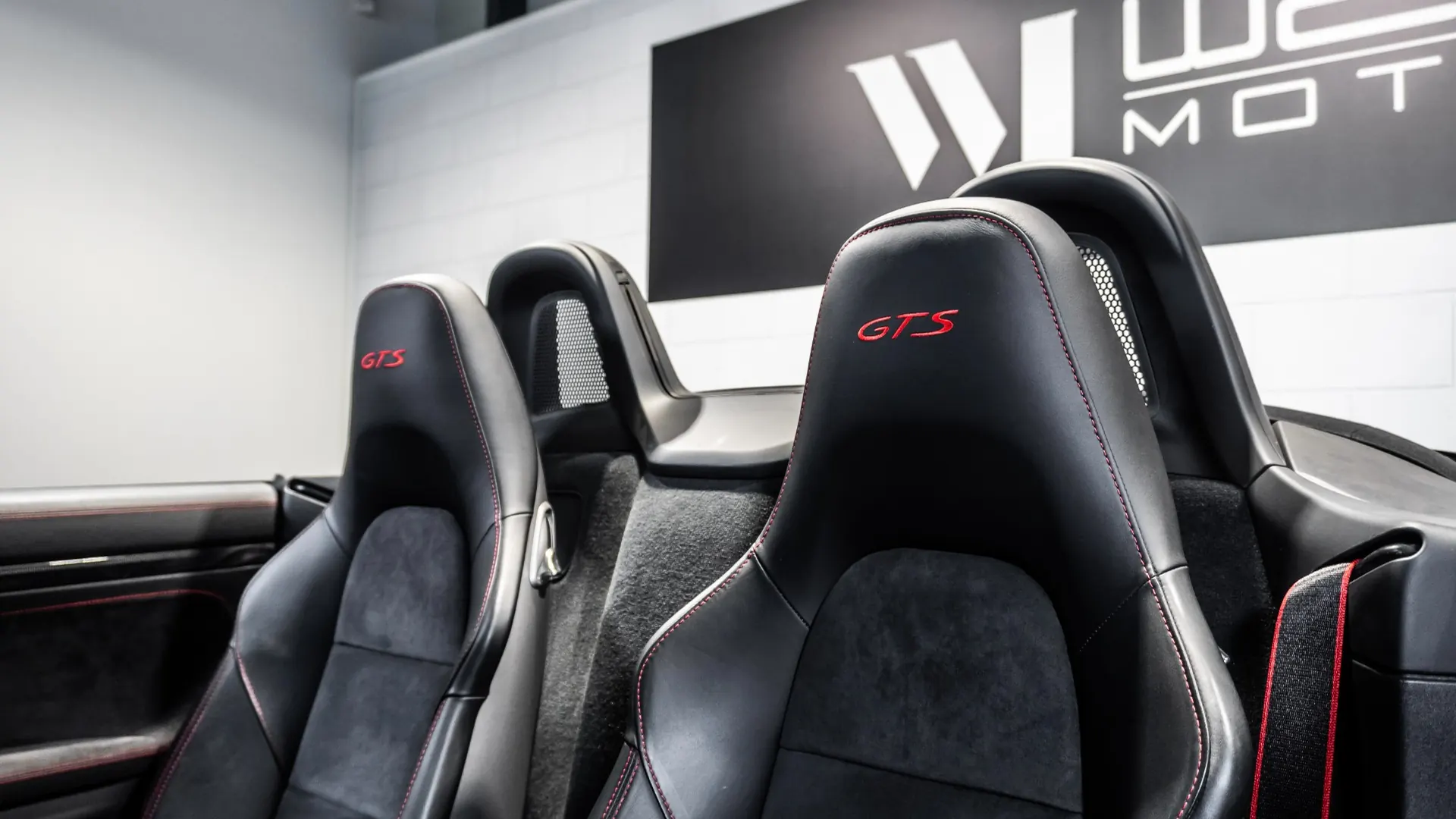 Porsche Boxster — photo 15