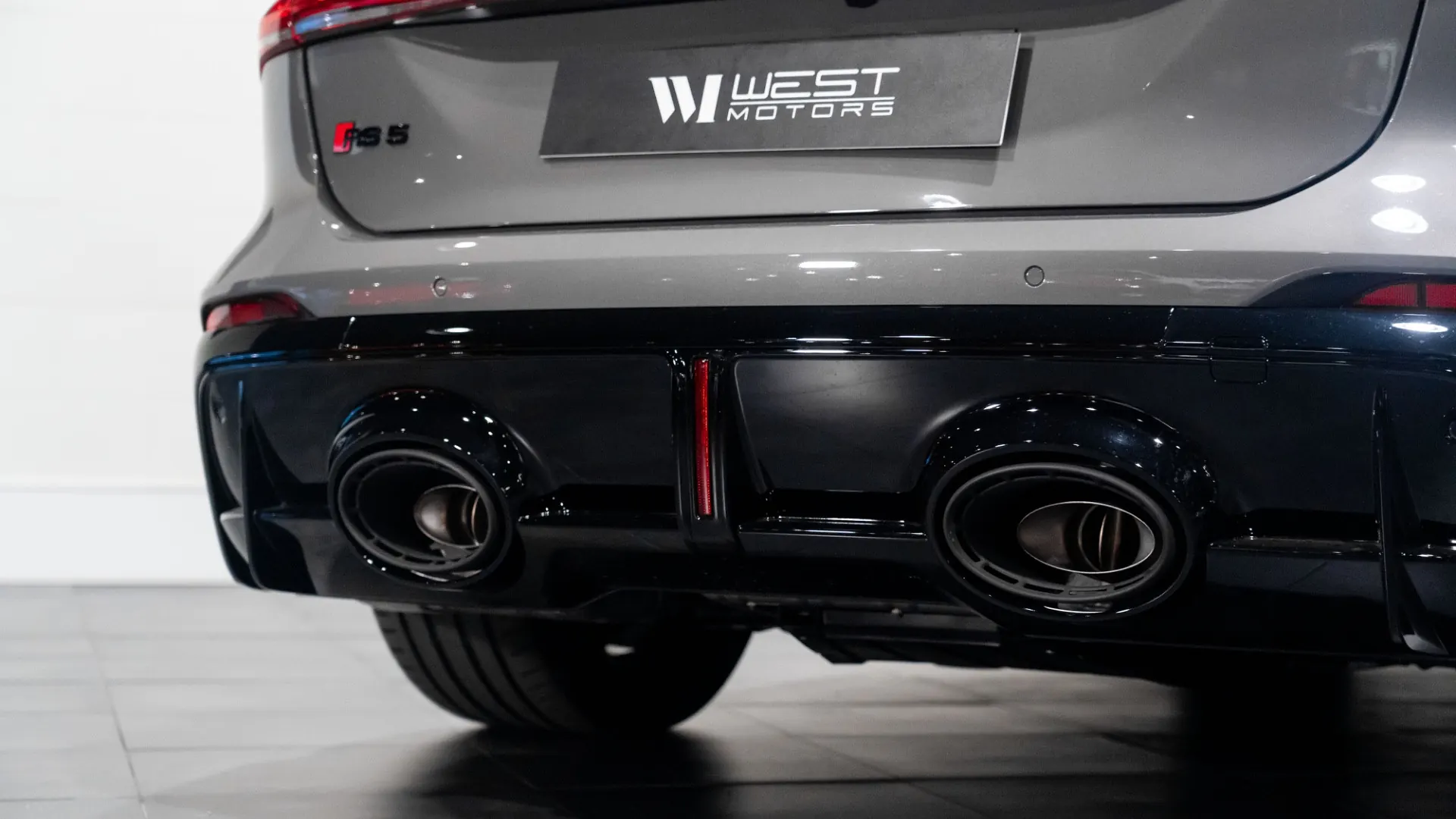 Audi RS5 — photo 6
