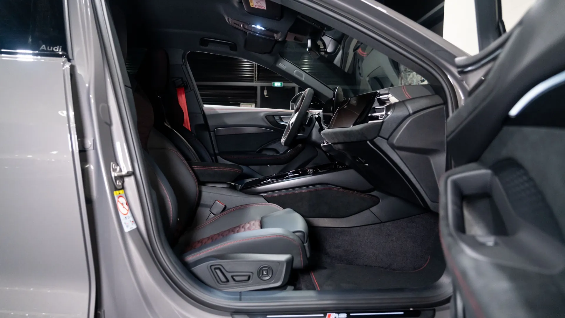 Audi RS5 — photo 11
