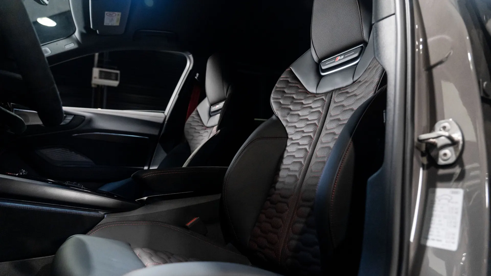 Audi RS5 — photo 13