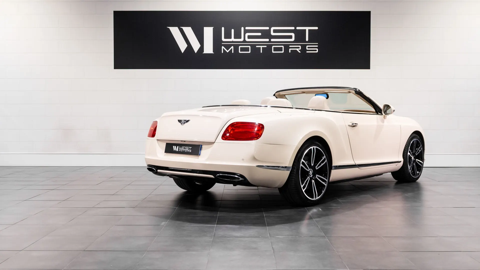 Bentley Continental — photo 5