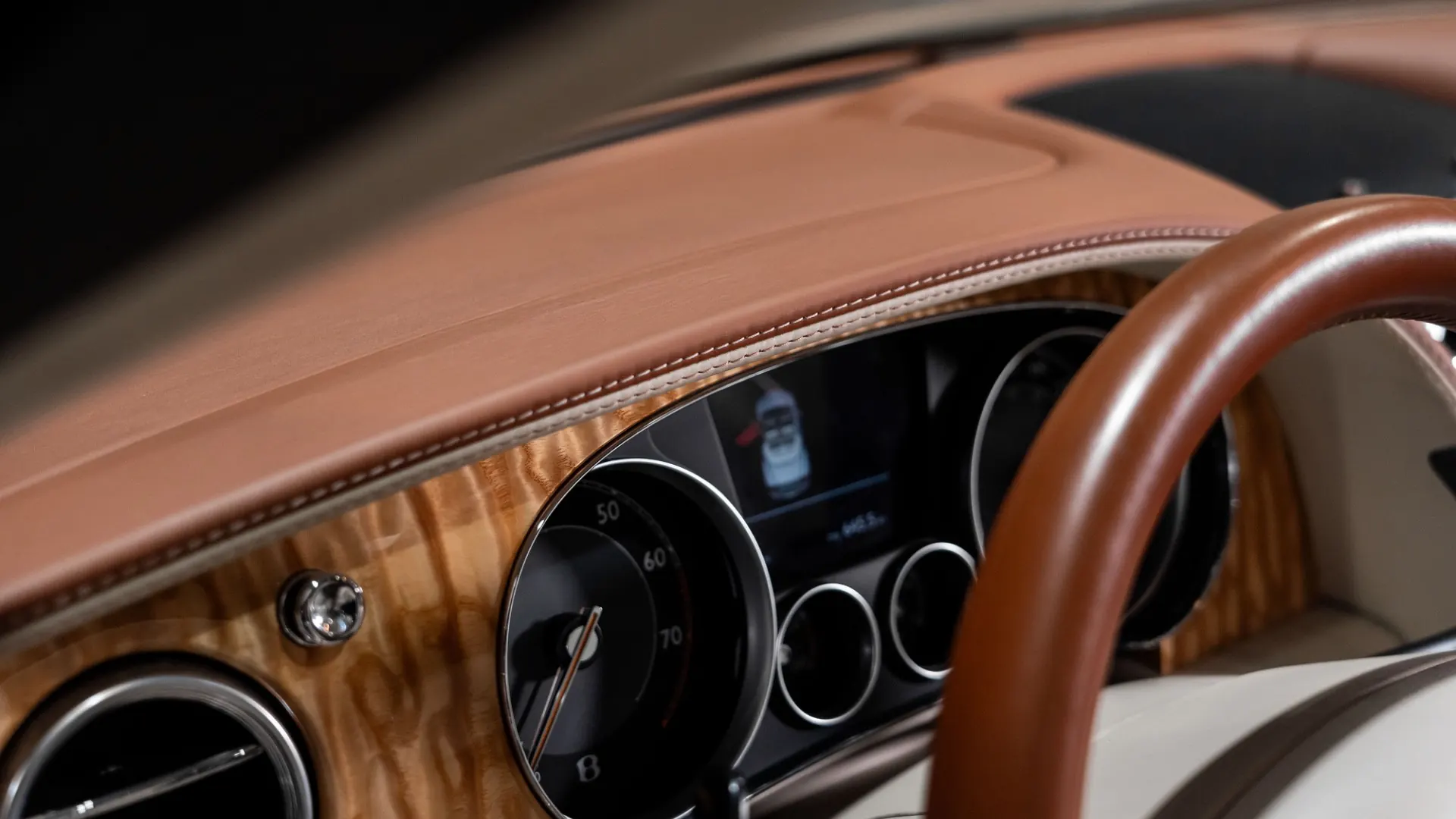 Bentley Continental — photo 17