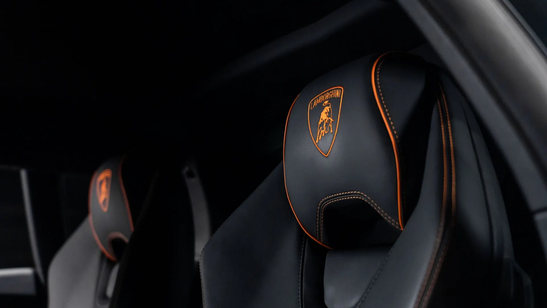 Lamborghini Huracan — photo 14