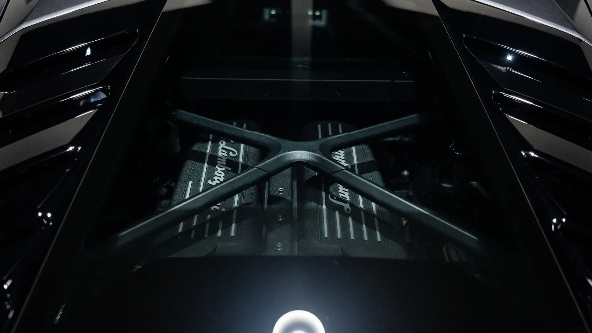 Lamborghini Huracan — photo 6