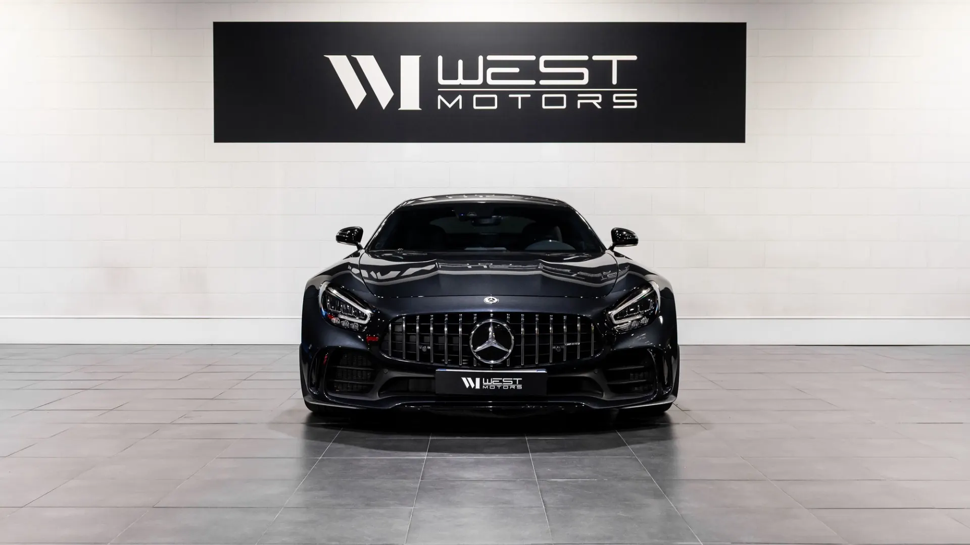 Mercedes-Benz AMG GT — photo 2