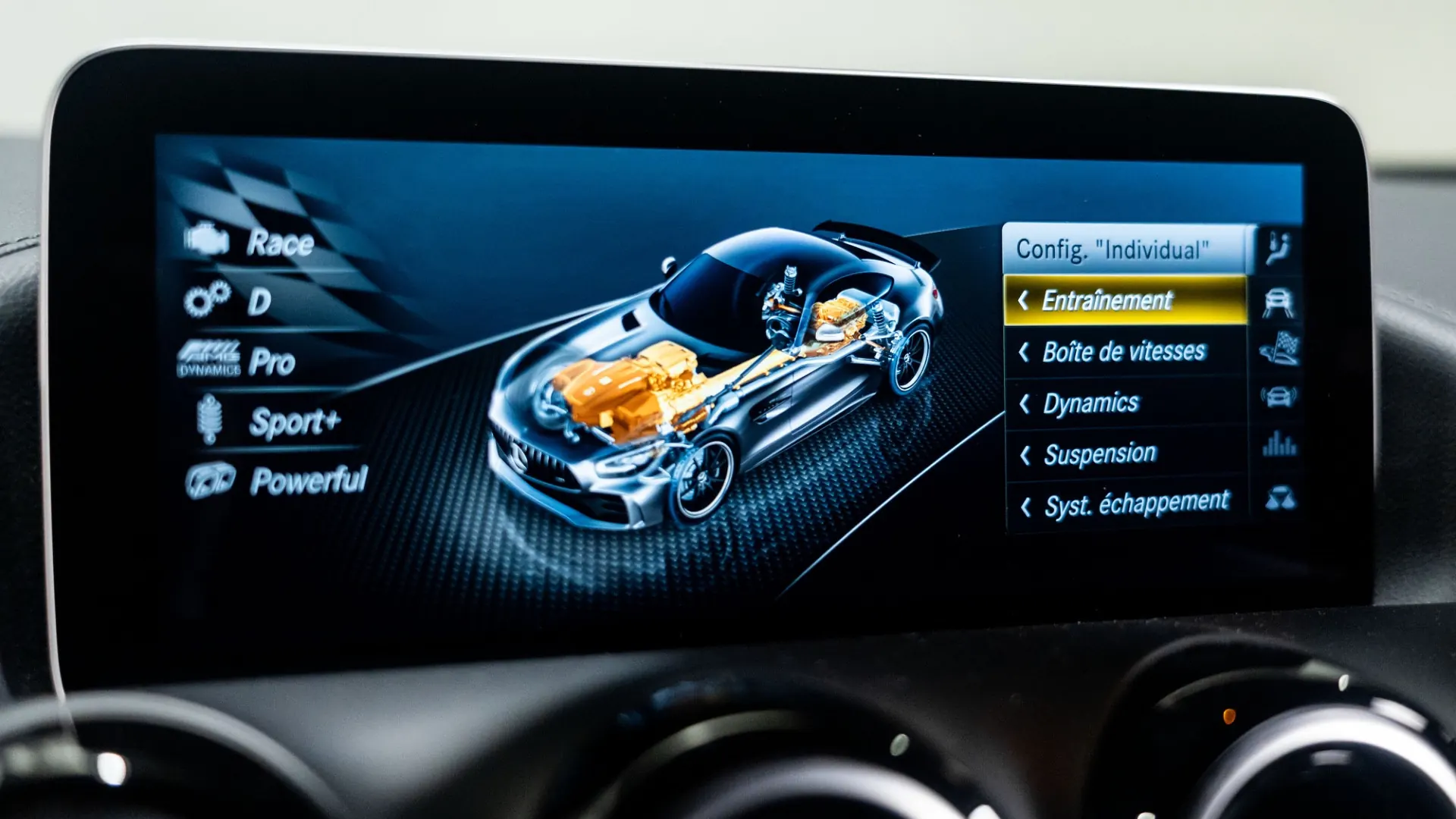 Mercedes-Benz AMG GT — photo 20
