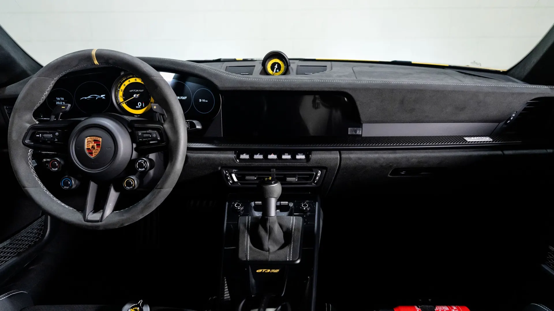Porsche 911 — photo 12