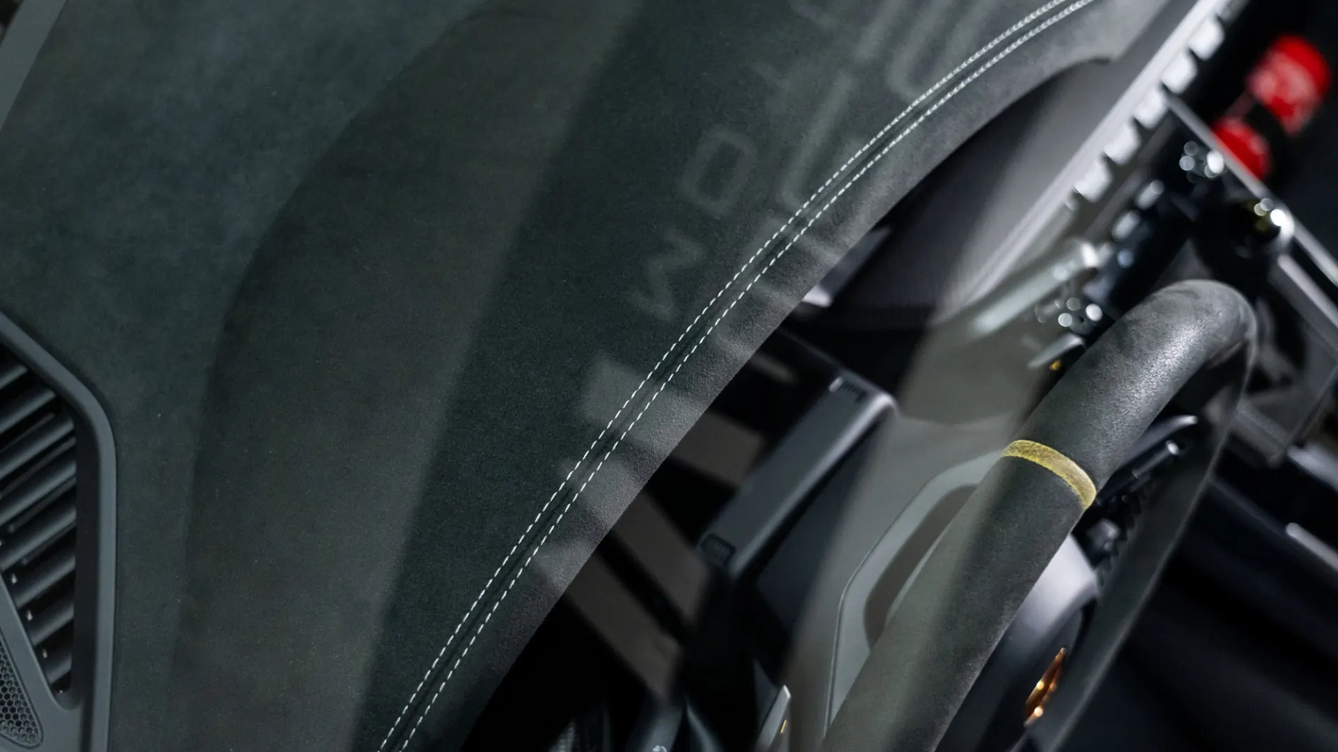 Porsche 911 — photo 26