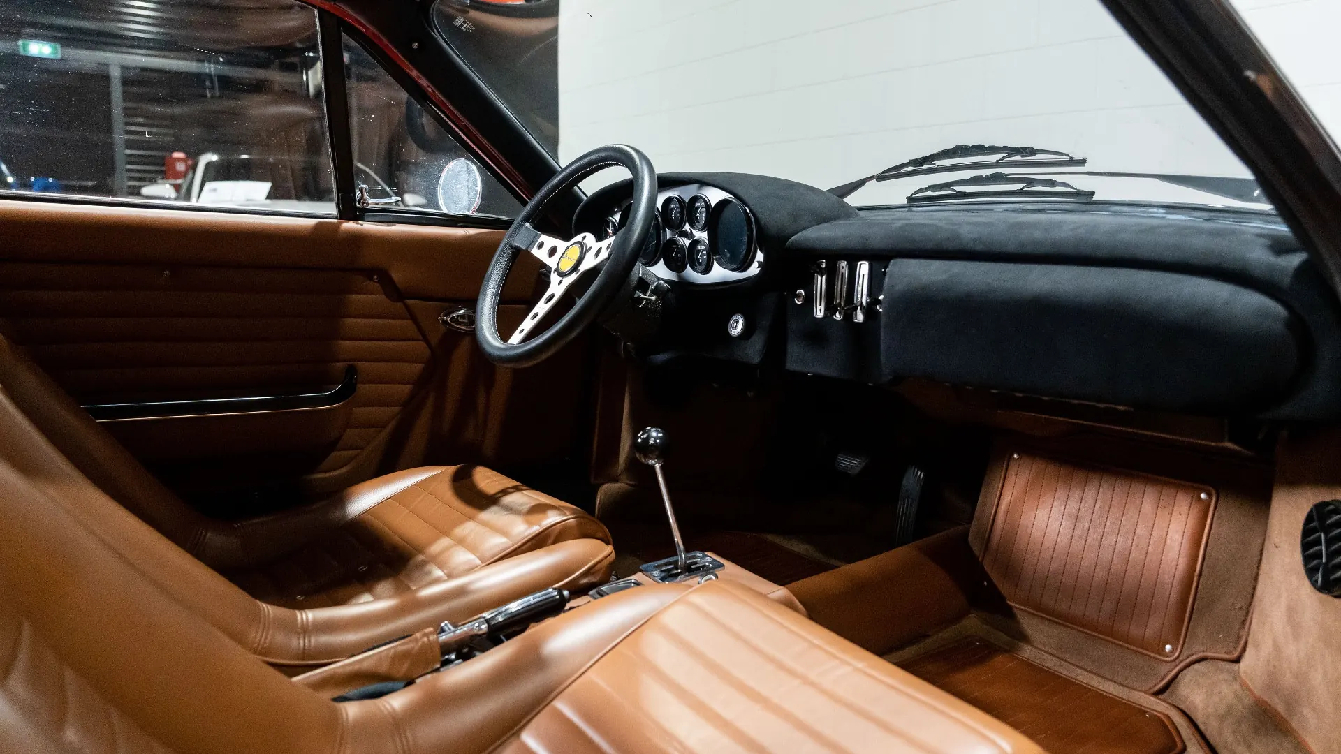 Ferrari DINO — photo 18