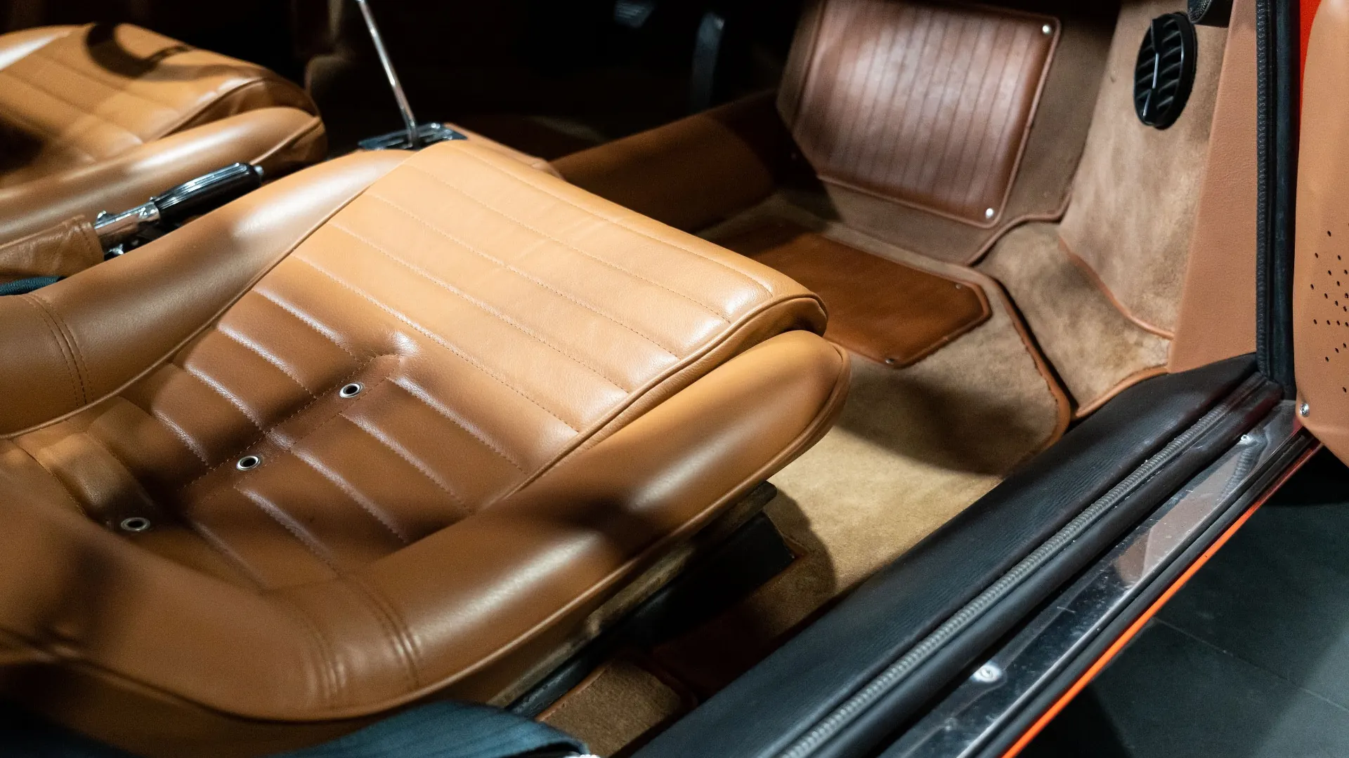 Ferrari DINO — photo 13