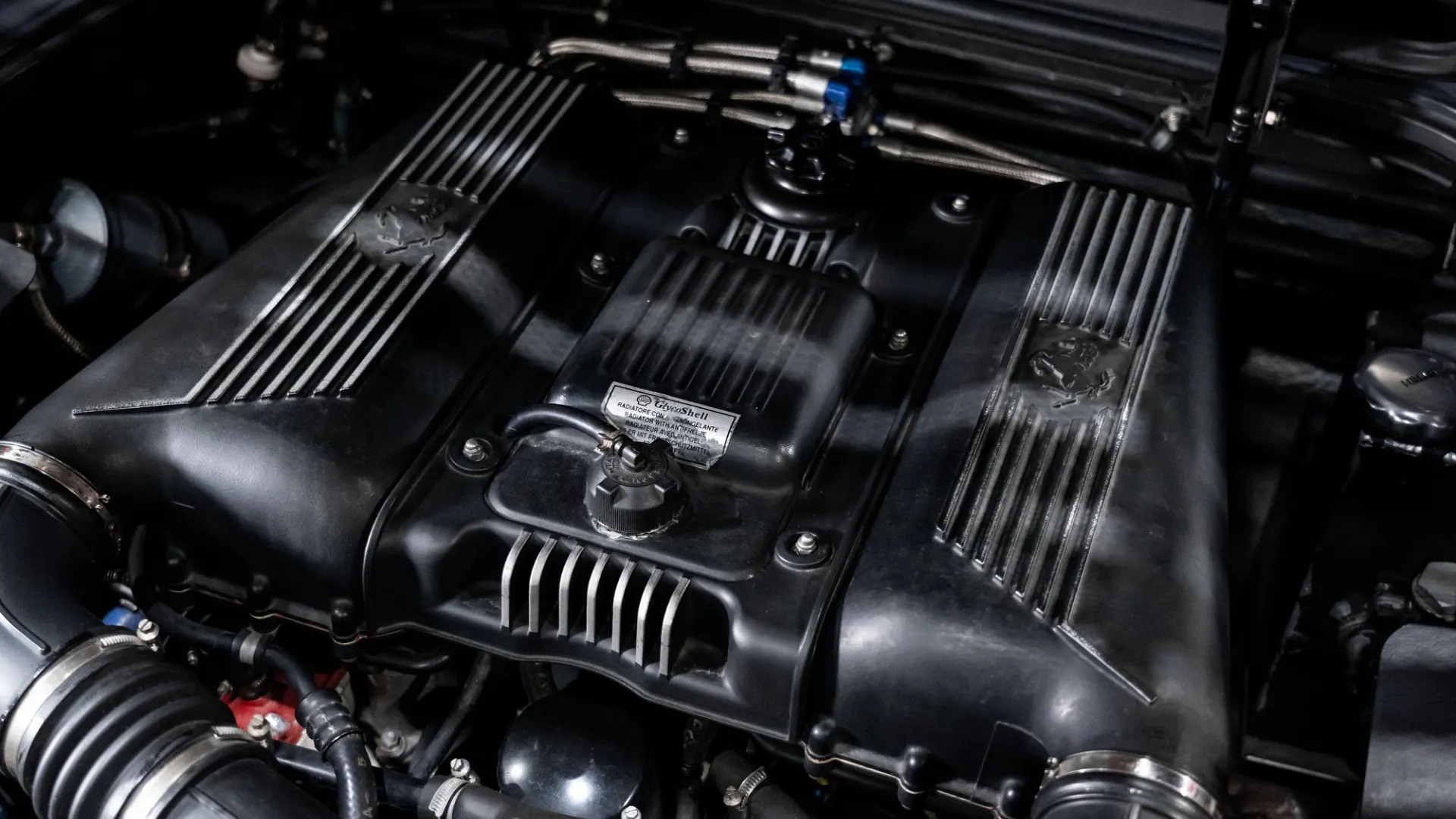 Ferrari F355 — photo 30