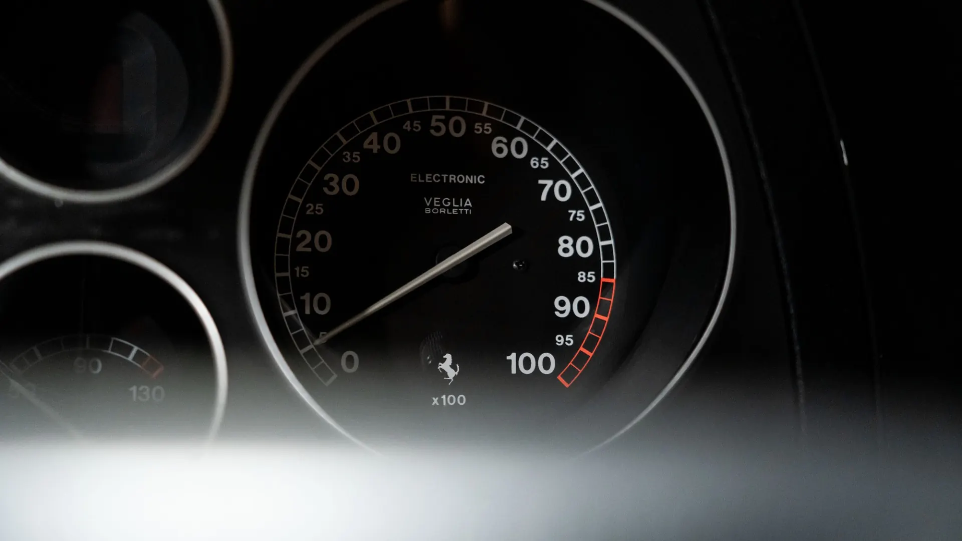 Ferrari F355 — photo 21