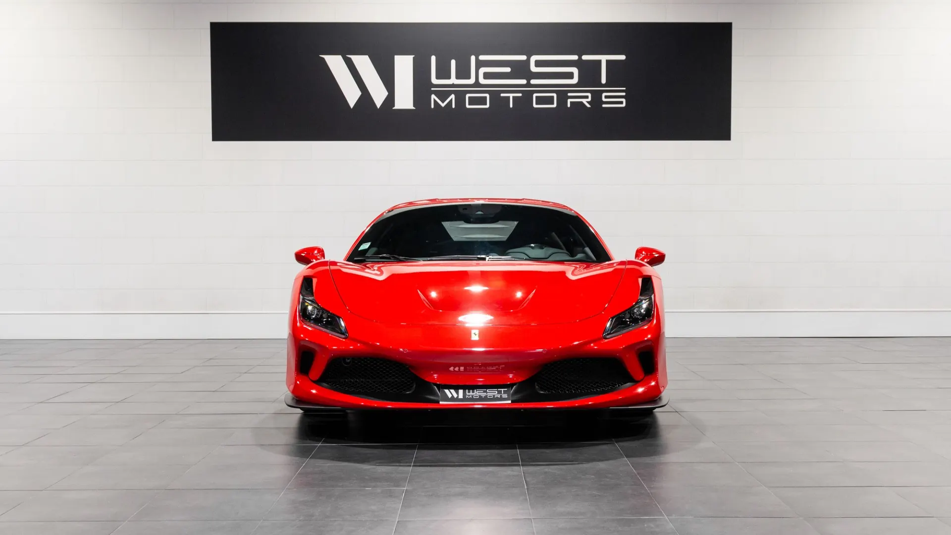 Ferrari F8 — photo 2