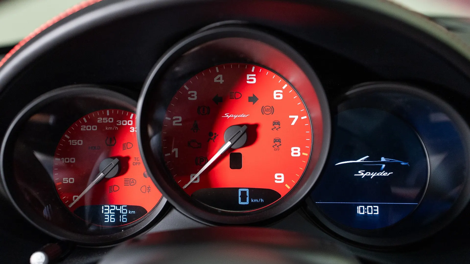 Porsche 718 — photo 17