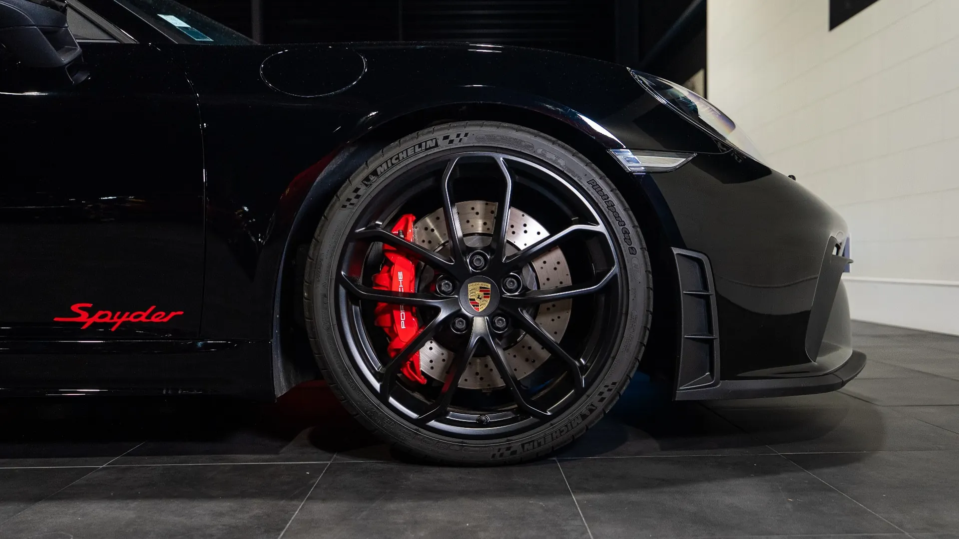 Porsche 718 — photo 8