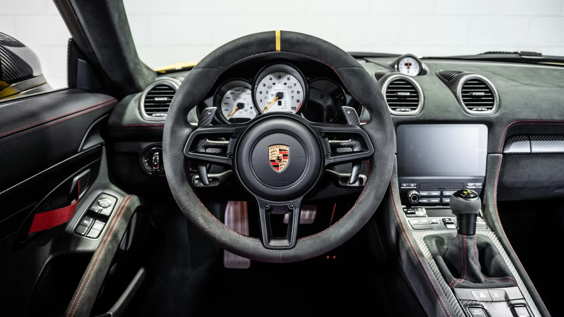Porsche 718 — photo 29