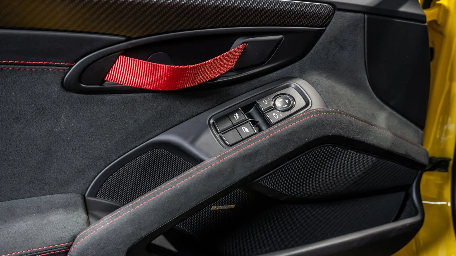 Porsche 718 — photo 21