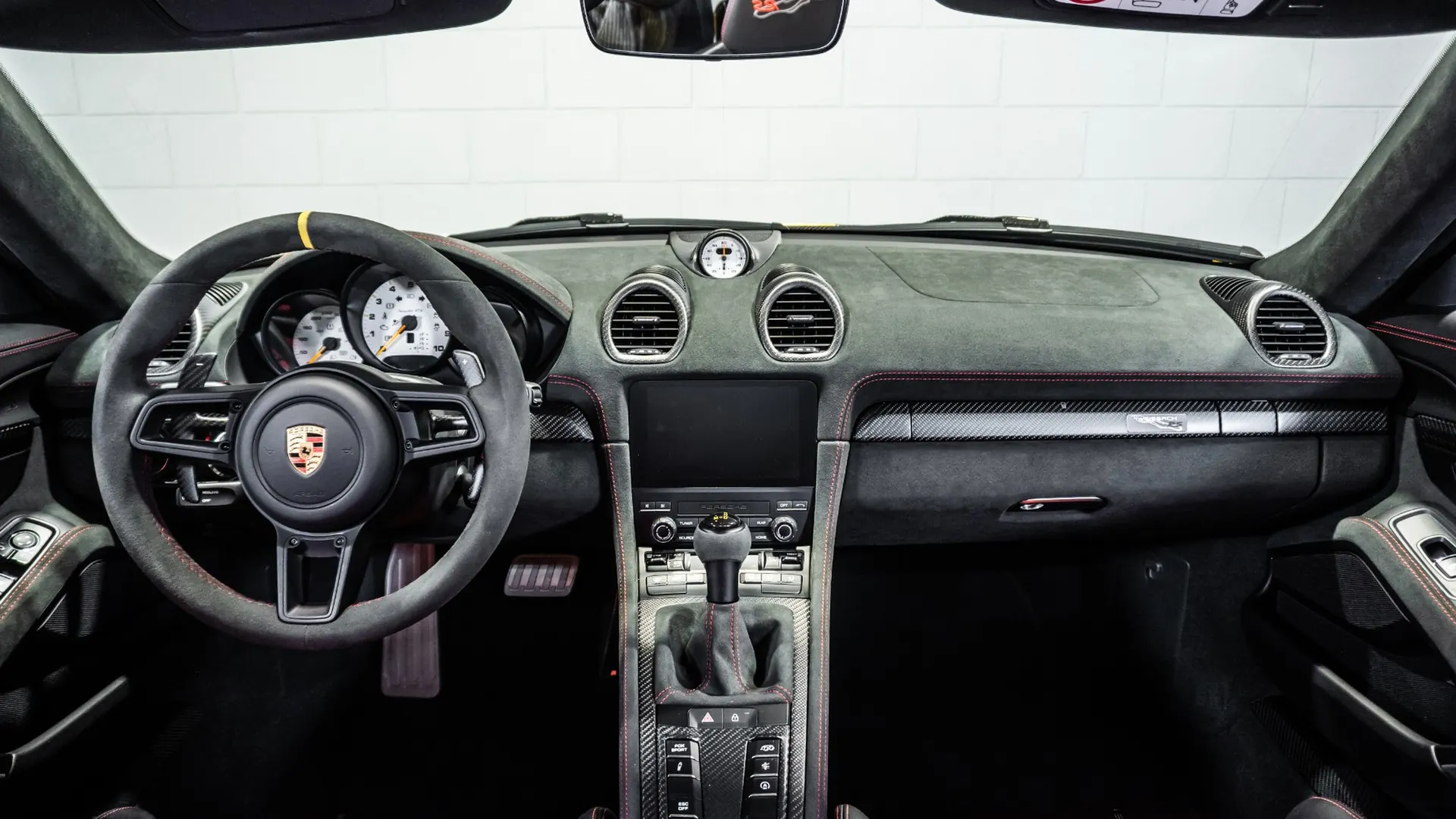 Porsche 718 — photo 28