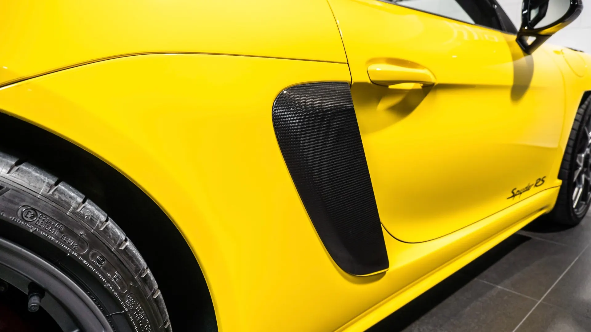 Porsche 718 — photo 13