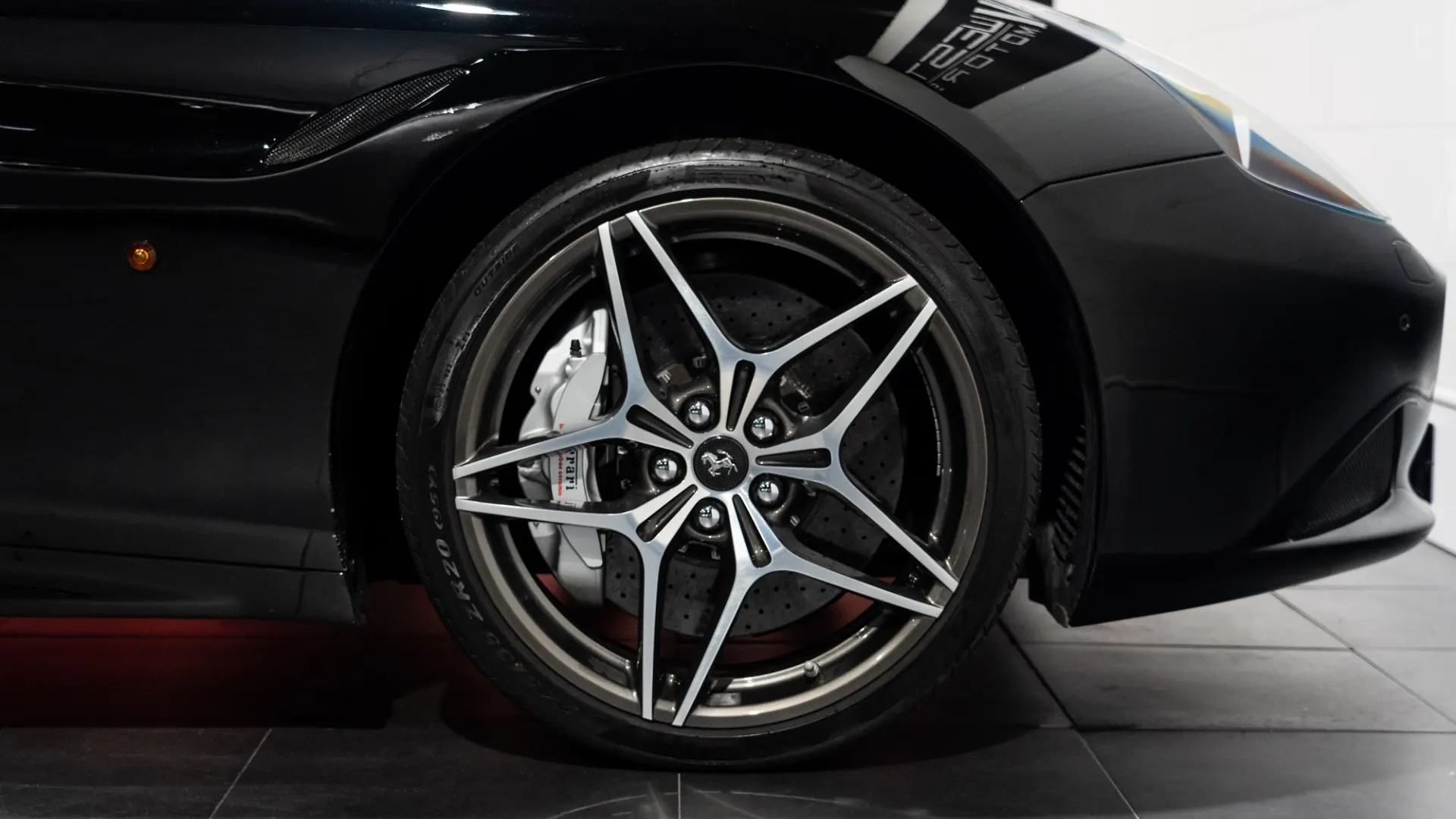 Ferrari California — photo 8
