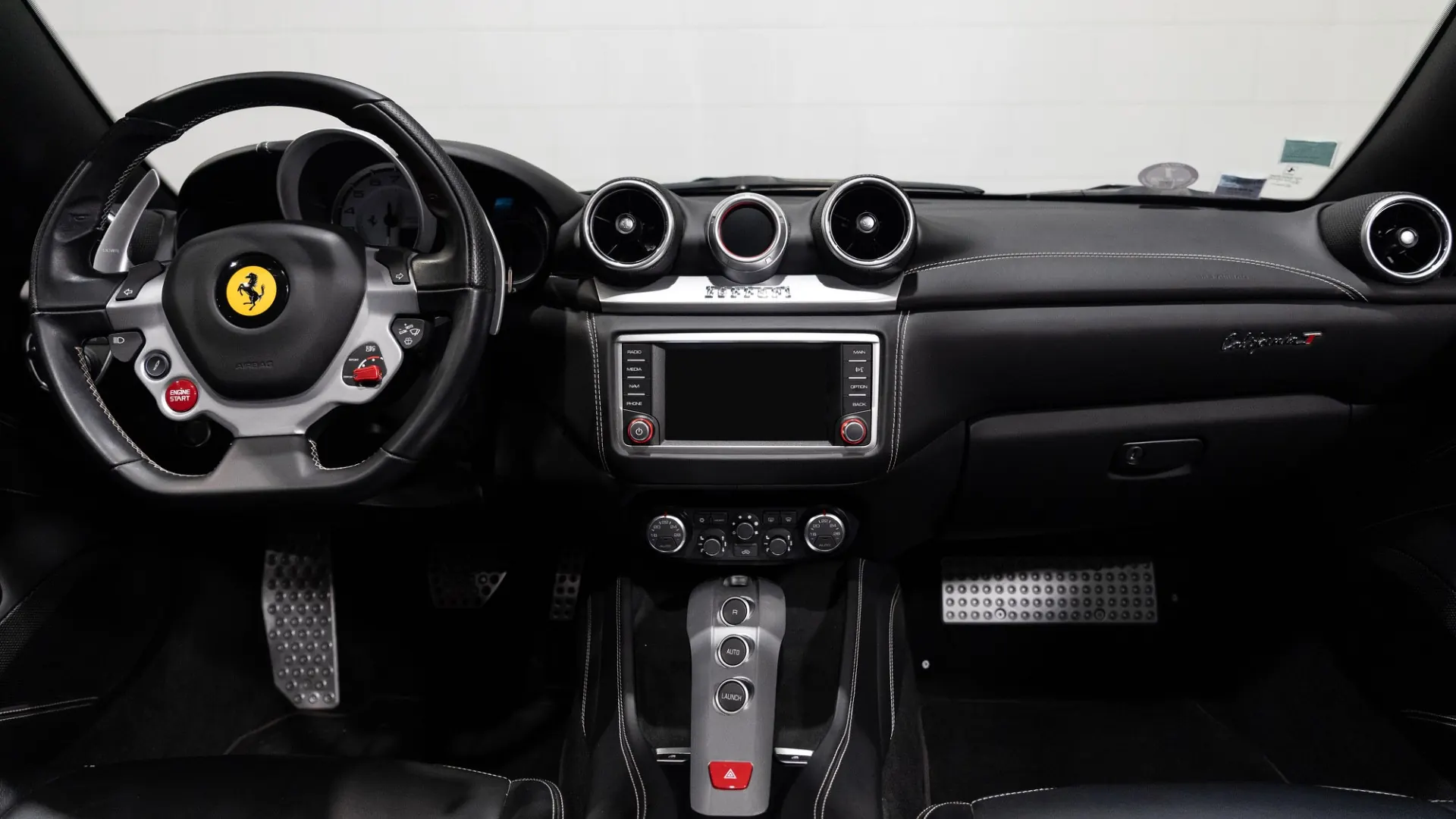 Ferrari California — photo 10