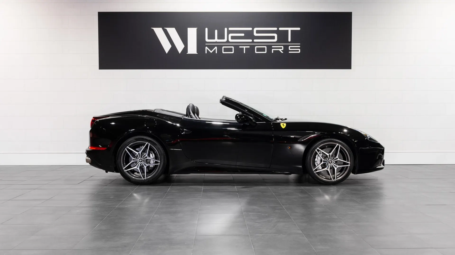 Ferrari California — photo 4