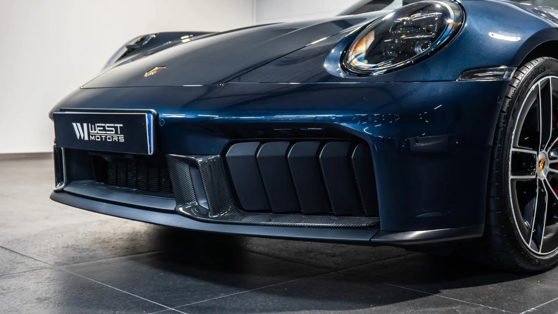 Porsche 911 — photo 10