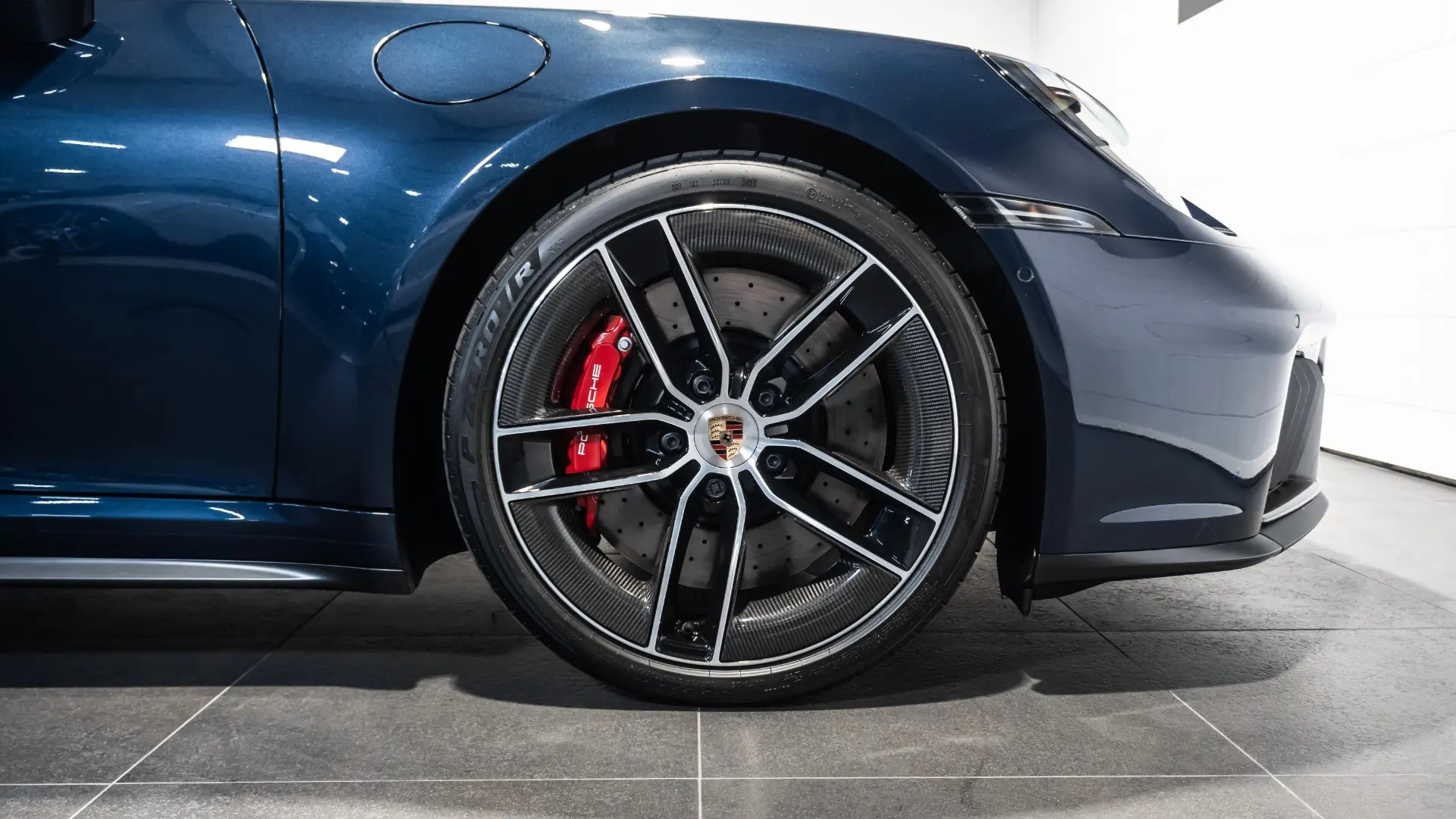 Porsche 911 — photo 14