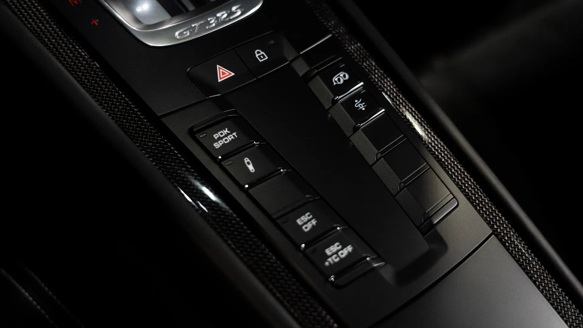 Porsche 911 — photo 25