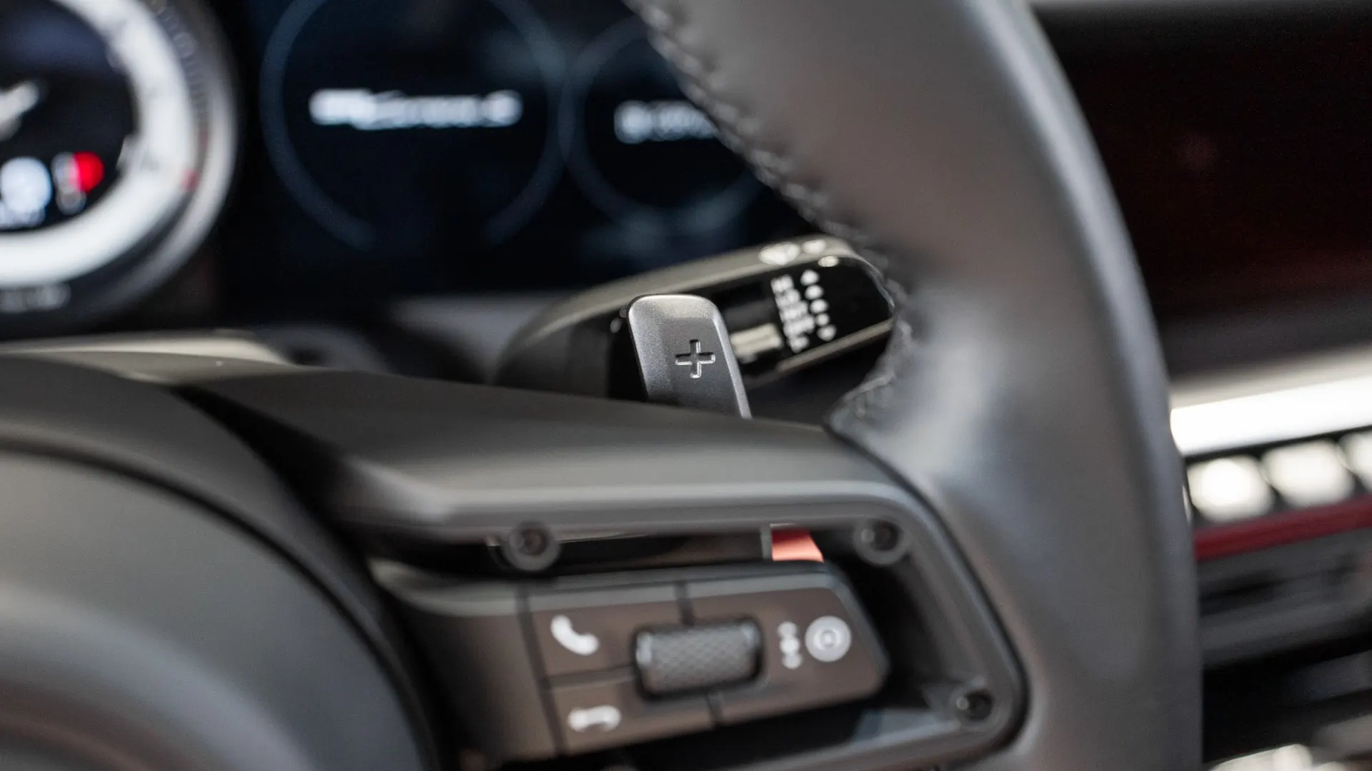 Porsche 911 — photo 24