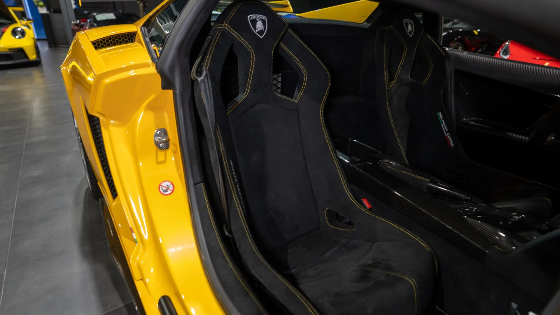 Lamborghini Gallardo — photo 14