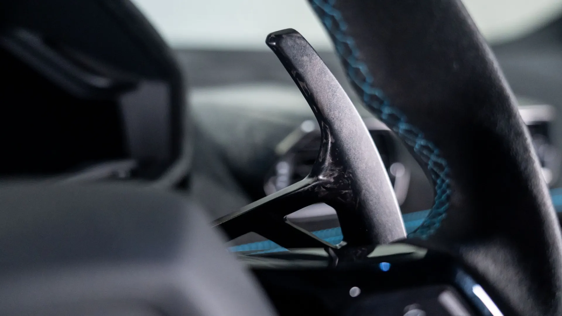 Lamborghini Huracan — photo 19
