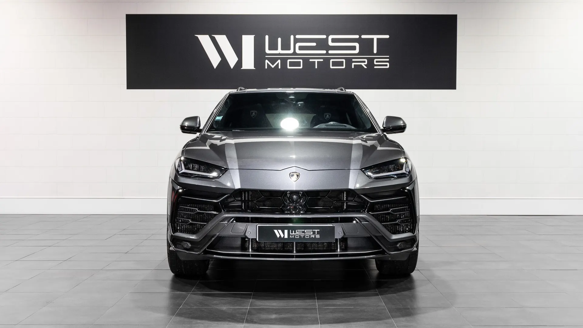 Lamborghini Urus — photo 2