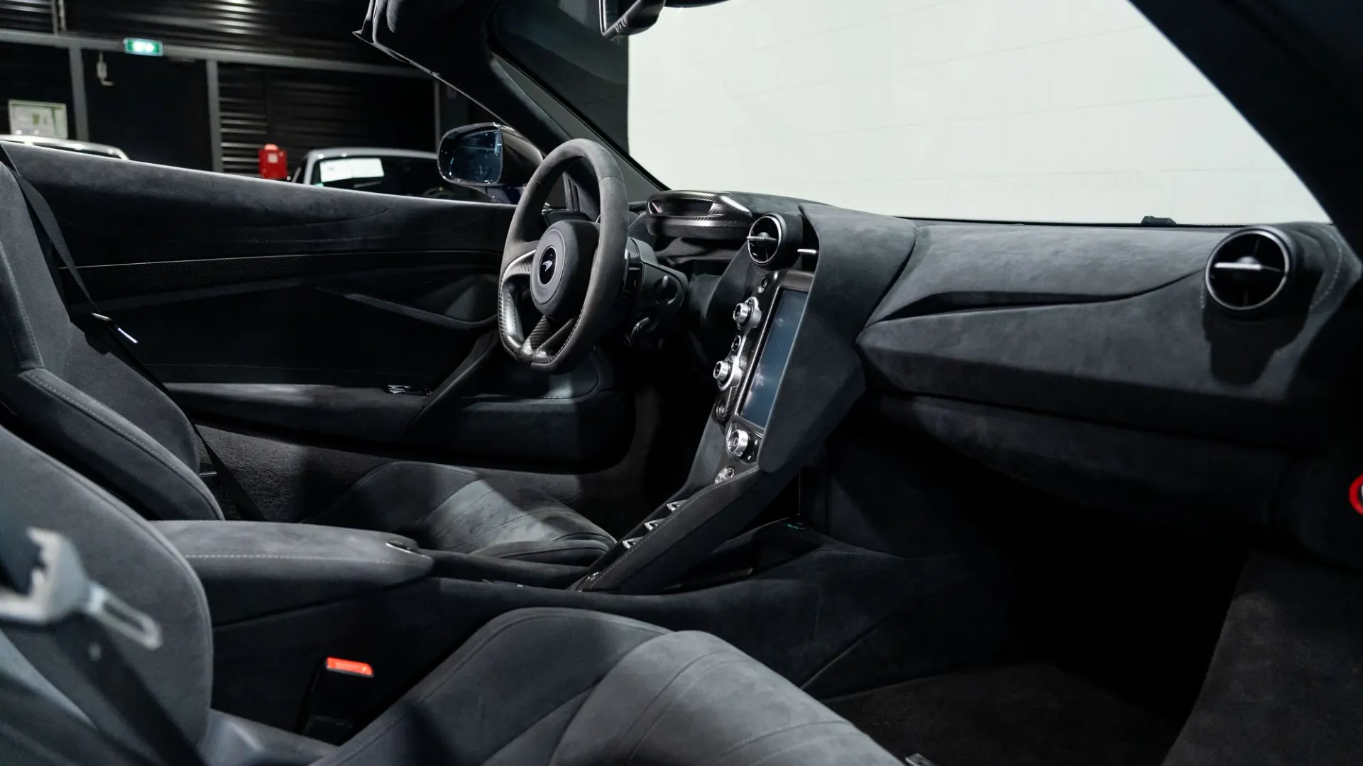 MC LAREN — photo 16