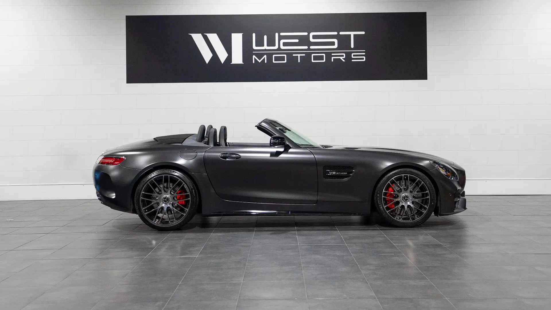 Mercedes-Benz AMG GT — photo 4