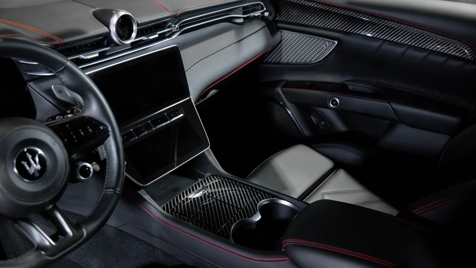 Maserati Grecale — photo 30