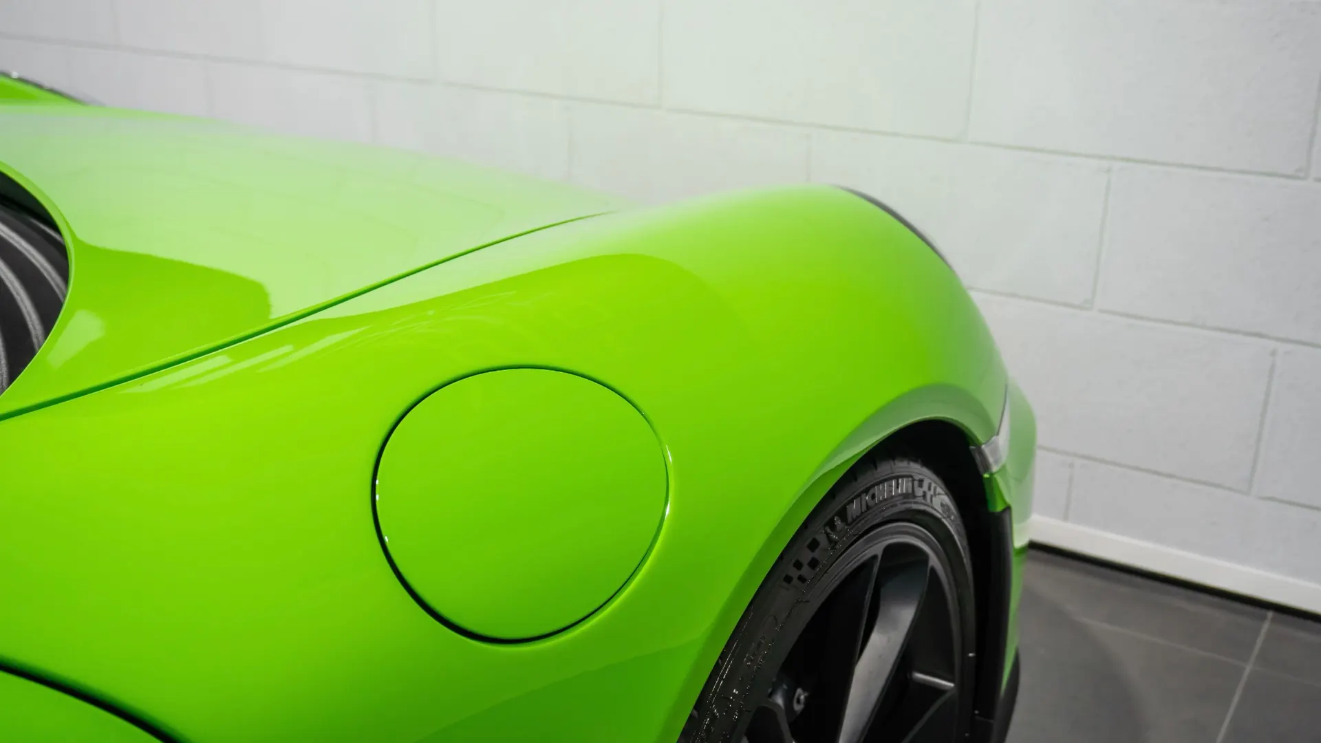 Porsche 911 — photo 8
