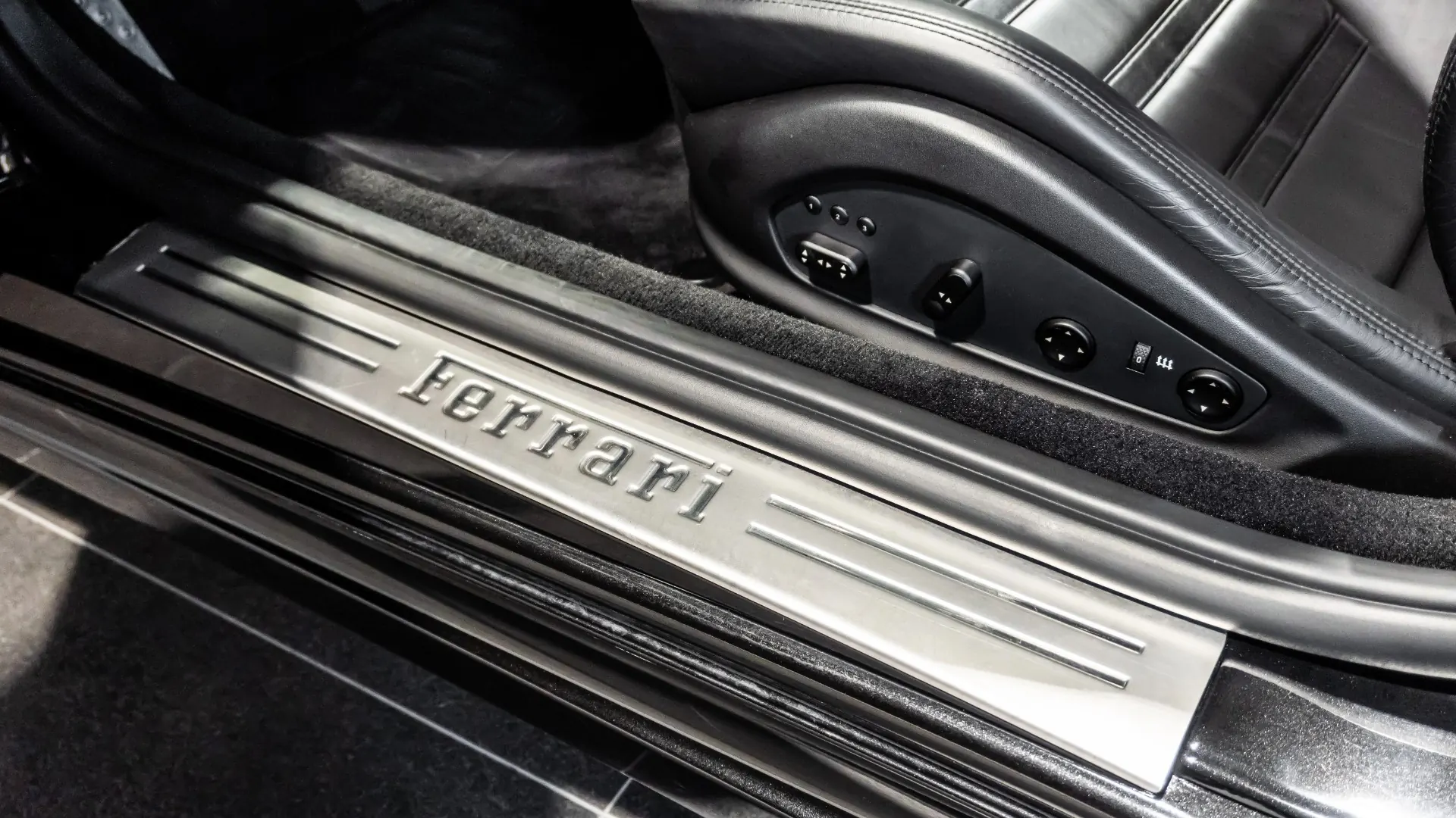 Ferrari California — photo 16