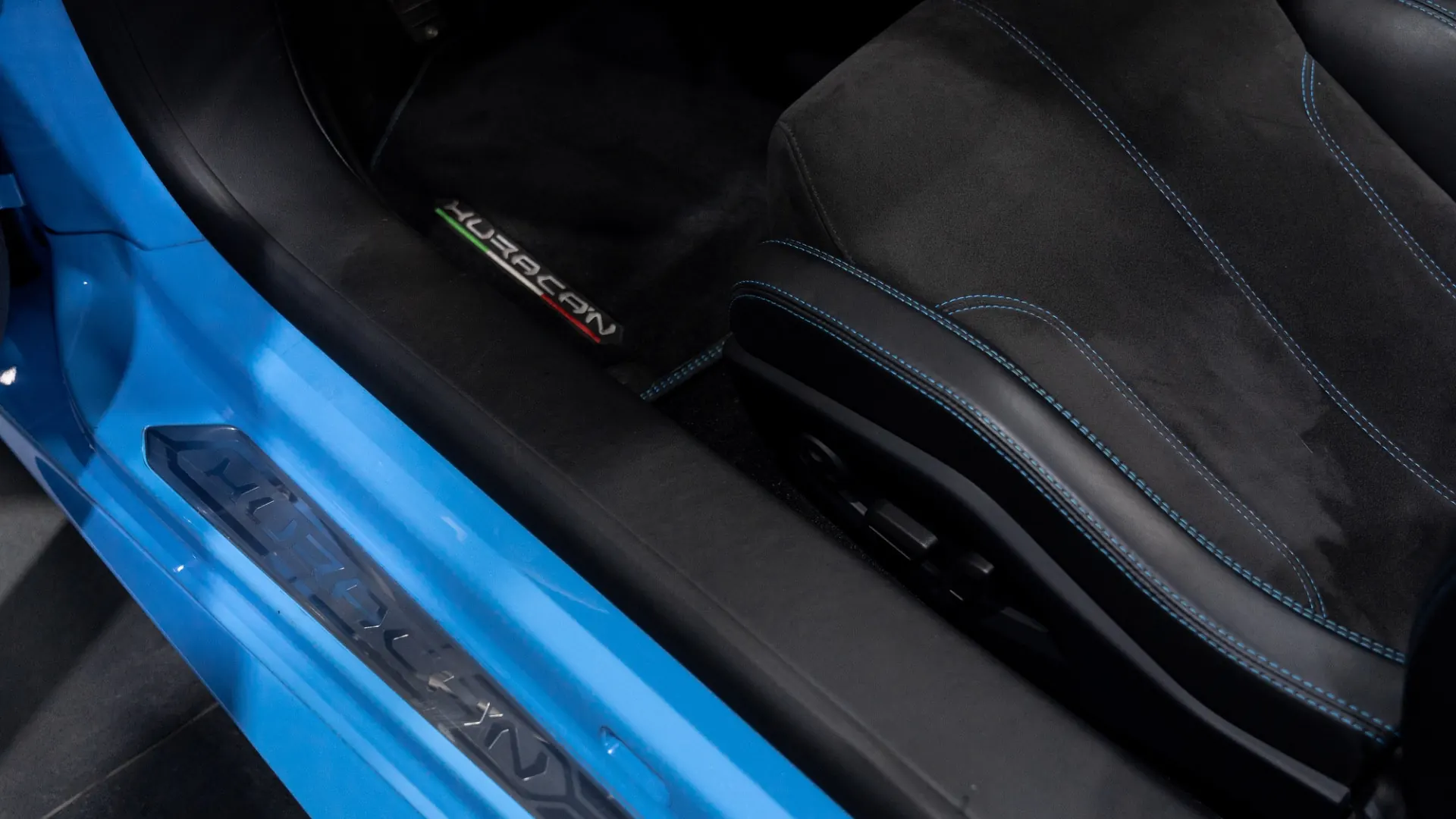 Lamborghini Huracan — photo 14